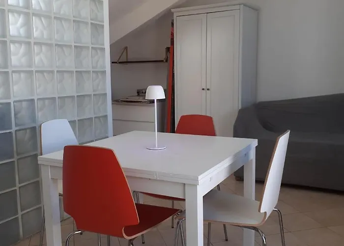 Loft Capodistria, Rome, Apartamento